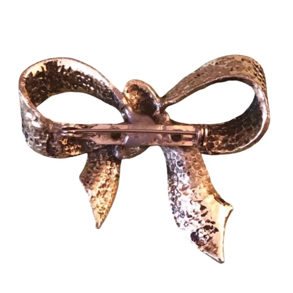 Vintage 1950’s Large Rhinestone Bow Brooch in Silver, Heavy Weight‎